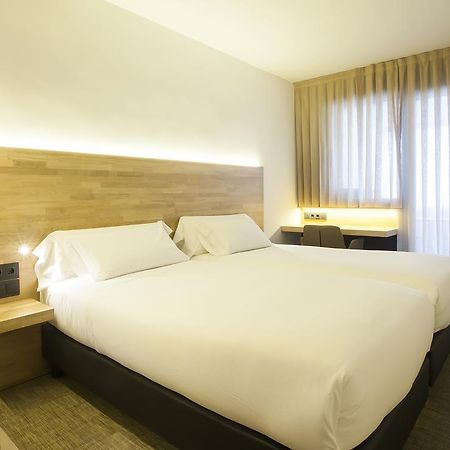 Hotel A Pamplona Ngoại thất bức ảnh