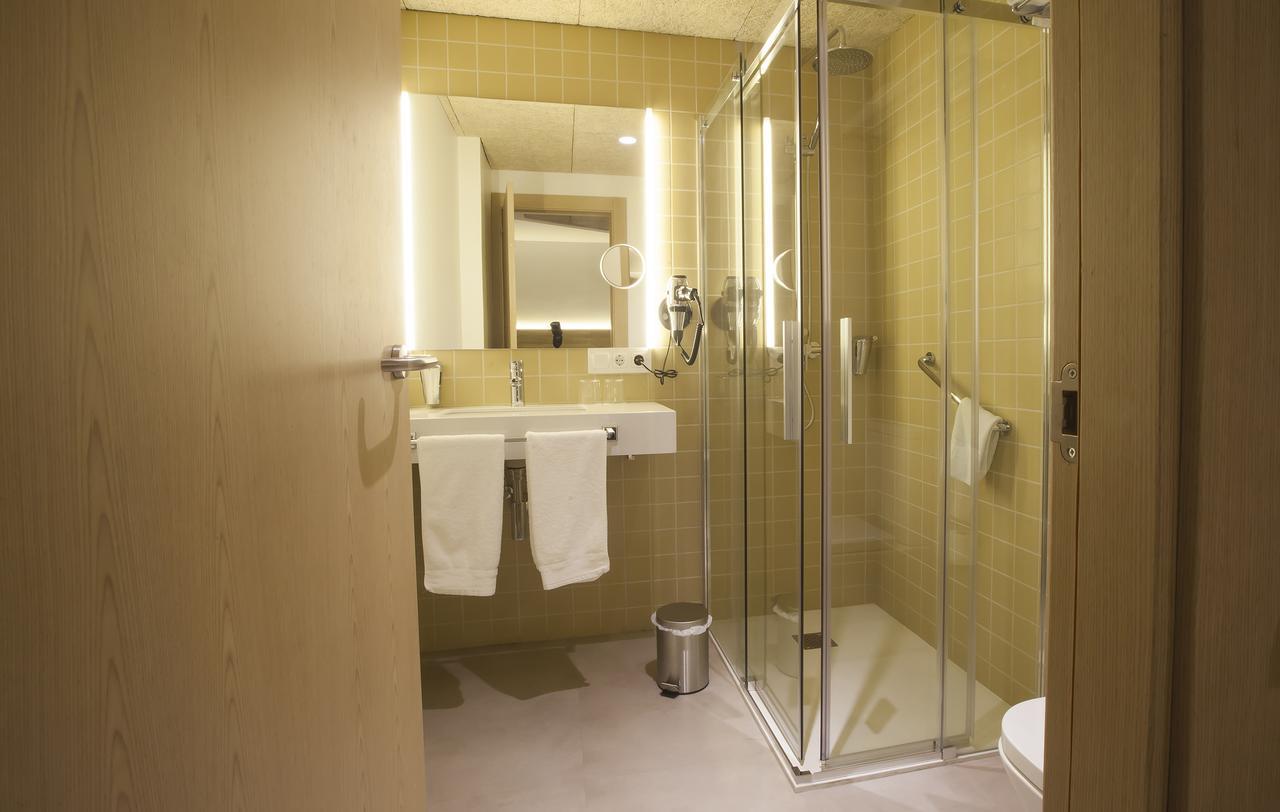 Hotel A Pamplona Ngoại thất bức ảnh