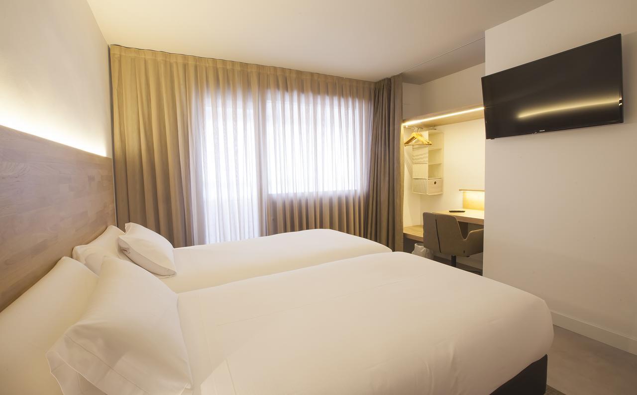 Hotel A Pamplona Ngoại thất bức ảnh