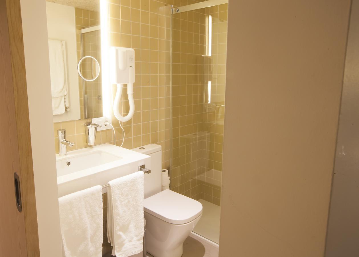 Hotel A Pamplona Ngoại thất bức ảnh