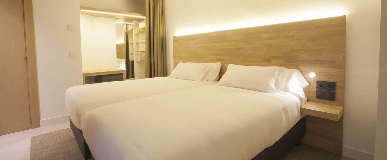 Hotel A Pamplona Ngoại thất bức ảnh